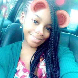 Meet your Posher, Rae